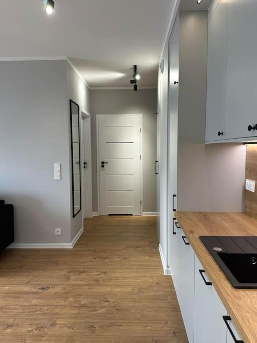 Ferienwohnung Project Comfort Lazurowa 15A/85 Blisko Jednostki Wat Warszawa Exterior foto