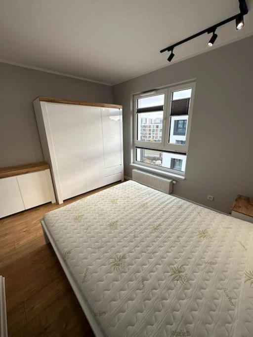 Ferienwohnung Project Comfort Lazurowa 15A/85 Blisko Jednostki Wat Warszawa Exterior foto