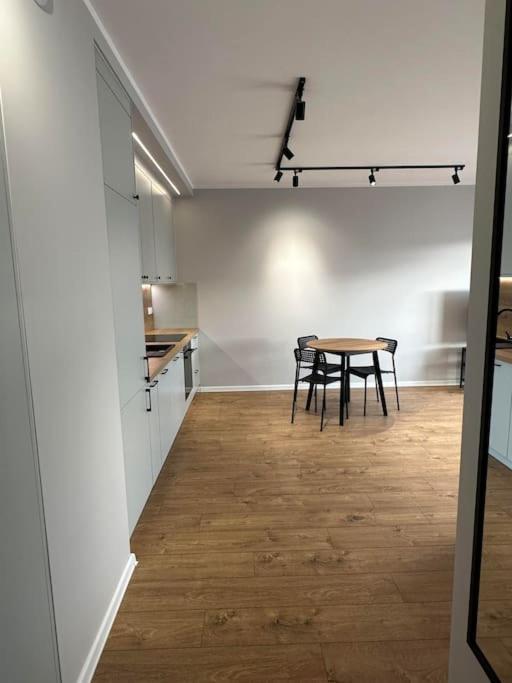 Ferienwohnung Project Comfort Lazurowa 15A/85 Blisko Jednostki Wat Warszawa Exterior foto